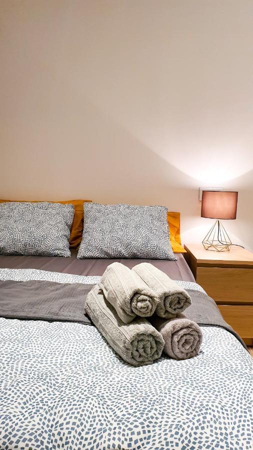 Lindo Apartamento En Zona Centro, Cerca De Todo Apartment Madrid Luaran gambar